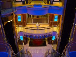 Navigator of the Seas Centrum picture