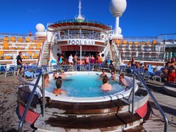 Independence of the Seas Pool picture Uploaded in 2017 Independence of the Seas Pool picture