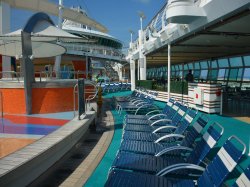 Liberty of the Seas Main Pool picture Uploaded in 2017 Photo courtesy of Steve Millay. Liberty of the Seas Main Pool picture