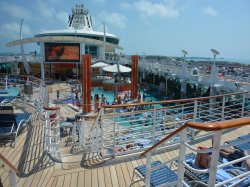 Liberty of the Seas Main Pool picture Uploaded in 2017 Photo courtesy of Steve Millay. Liberty of the Seas Main Pool picture