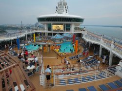 Mariner of the Seas Pools picture