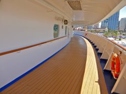 Star Princess II Exterior Promenade picture