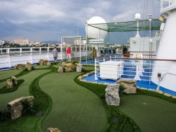 Oceania Riviera Golf Putting Greens picture