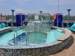 Carnival Miracle Serenity picture