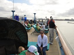 Carnival Miracle Serenity picture