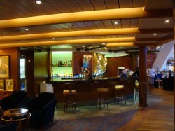 Allure of the Seas Schooner Bar picture