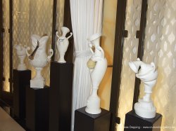 Celebrity Reflection Shops on the Boulevard picture