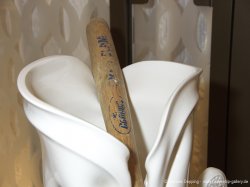 Celebrity Reflection Shops on the Boulevard picture