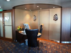 Anthem of the Seas Concierge Club picture