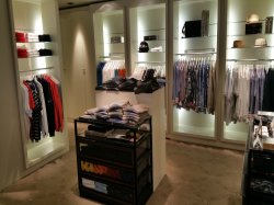 Crystal Symphony Avenue of the Stars picture