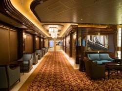 Royal Princess III Wheelhouse Bar picture