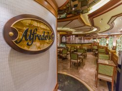 Royal Princess III Alfredos Pizzeria picture