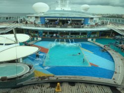 Jewel of the Seas Main Pool picture