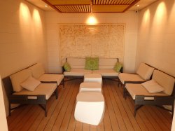 Norwegian Gem Haven Pool picture