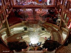 Navigator of the Seas Centrum picture