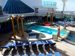 Freedom of the Seas Solarium picture
