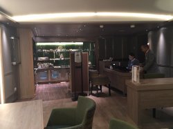 Koningsdam Neptune Lounge picture