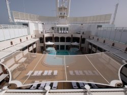 Norwegian Epic Courtyard Pool picture Uploaded in 2016 Photo courtesy of AA. Norwegian Epic Courtyard Pool picture