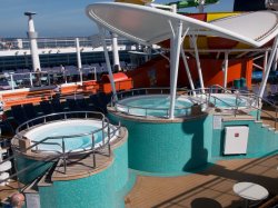 Norwegian Epic Pool picture Uploaded in 2016 Photo courtesy of AA. Norwegian Epic Pool picture