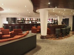 MSC Divina Divina Bar picture