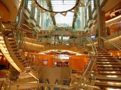 Mariner of the Seas Royal Promenade picture