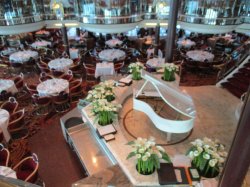 Empress of the Seas Main Dining Room picture Uploaded in 2017 Photo courtesy of Ambrosia Wilson. Empress of the Seas Main Dining Room picture