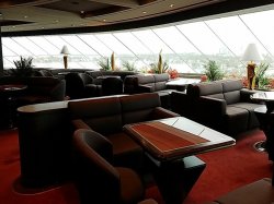 MSC Divina Top Sail Lounge picture Uploaded in 2016 Photo courtesy of Meg Ryan. MSC Divina Top Sail Lounge picture