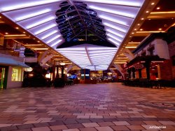 Allure of the Seas Royal Promenade picture