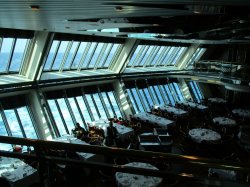 Empress of the Seas Main Dining Room picture Uploaded in 2017 Photo courtesy of Ambrosia Wilson. Empress of the Seas Main Dining Room picture