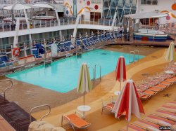Allure of the Seas Beach Pool picture