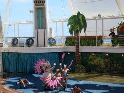 Allure of the Seas Aquatheater picture