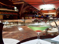 Allure of the Seas Rising Tide Bar picture