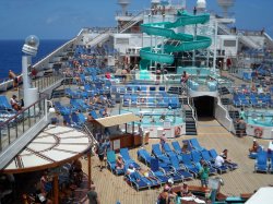 Carnival Conquest Sun Pool picture