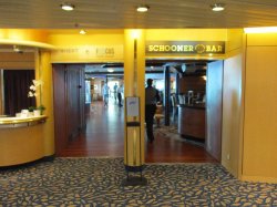 Empress of the Seas Guest Services picture
