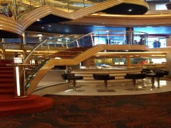 Oosterdam The Atrium picture