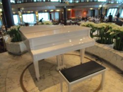 Empress of the Seas Main Dining Room picture Uploaded in 2017 Photo courtesy of Ambrosia Wilson. Empress of the Seas Main Dining Room picture