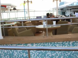 Empress of the Seas Pool picture