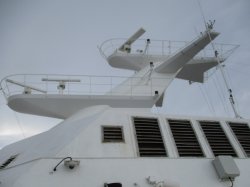 Empress of the Seas Sun Deck picture