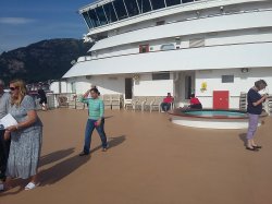 Queen Elizabeth Deck 5 forward picture