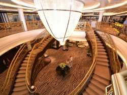 Seven Seas Explorer Atrium picture