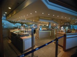 Grand Princess Horizon Court picture