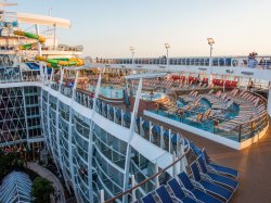 Harmony of the Seas Beach Pool picture