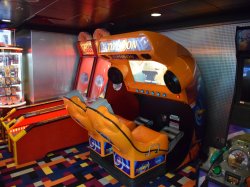 Norwegian Dawn Video Zone picture