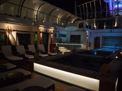 Norwegian Getaway Haven Courtyard picture