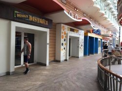 Harmony of the Seas Boardwalk Arcade picture
