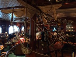 Voyager of the Seas Schooner Bar picture