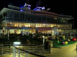 Allure of the Seas Allure Dunes picture