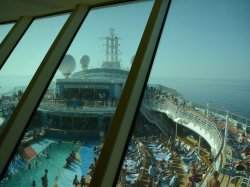 Viking Crown Lounge picture