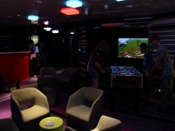 Disney Dream Vibe Teen Club picture