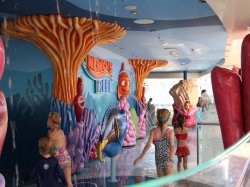 Disney Dream Nemos Reef picture